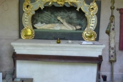 Socha Ježiša Krista v hrobe v Dolnom kostole