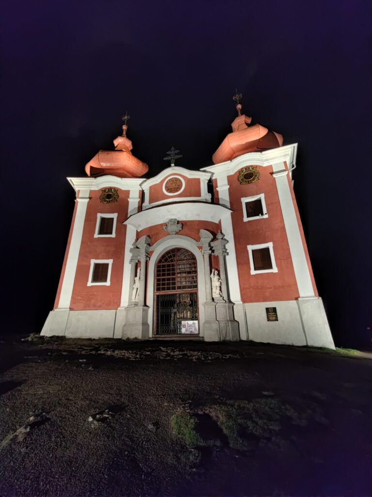 Noc pri Božom hrobe 2025