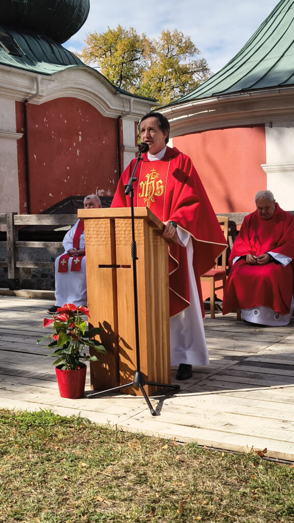 Mons. Daniel Ižold - hlavný celebrant