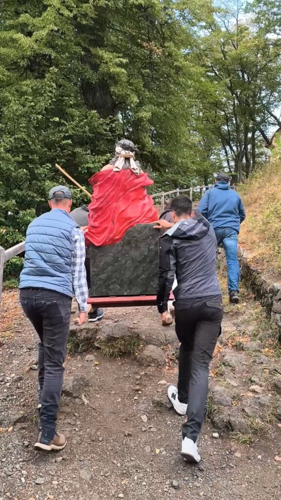 Návrat sochy Krista do Žalára